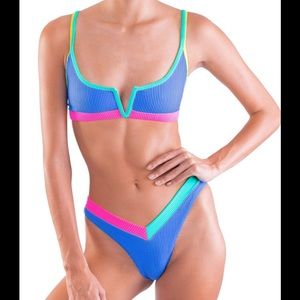OneOne bikini set - Jenna top (L), Jesse Bottom (M) - NWOT